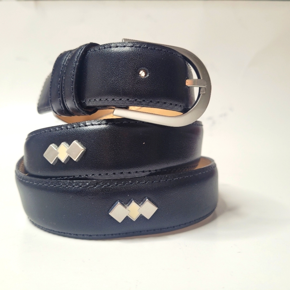 Vintage 90's black leather belt with silver metal embelishements size M